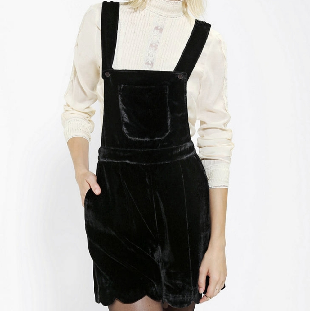 Little white lies velvet scallop hem overall